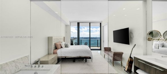 4 dormitorios propiedad comercial en venta en Miami, Miami-Dade, Florida, USA № 614315 8