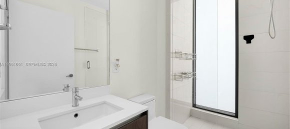 4 dormitorios propiedad comercial en venta en Miami, Miami-Dade, Florida, USA № 614315 12