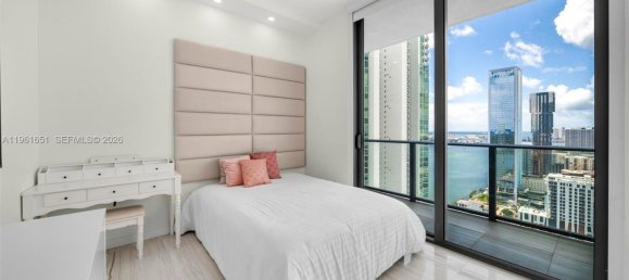 4 dormitorios propiedad comercial en venta en Miami, Miami-Dade, Florida, USA № 614315 9