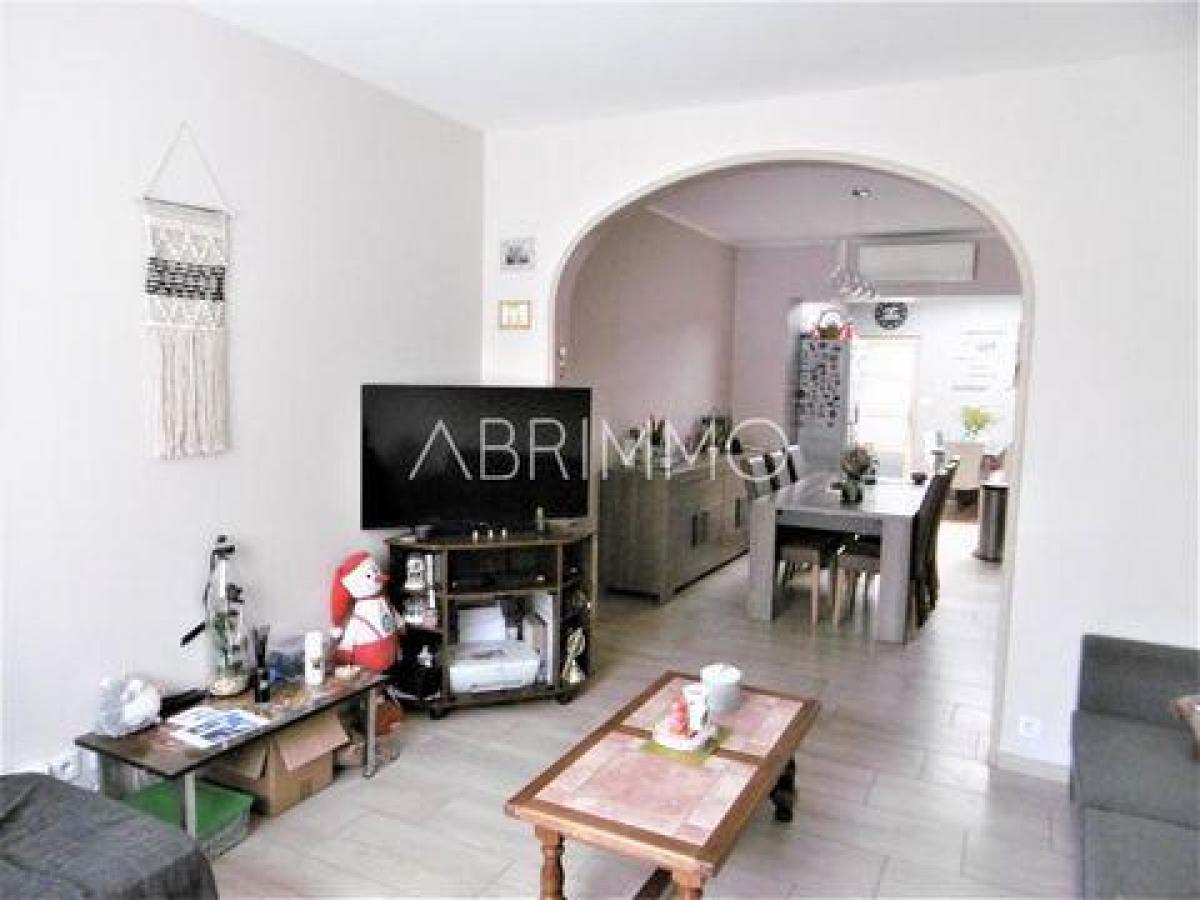 3 bedrooms House in Anzin, France No. 24776