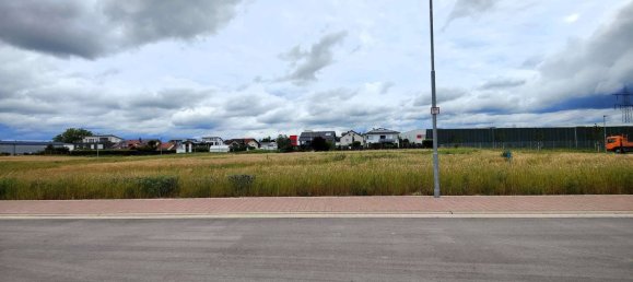  Land in Rastatt, Germany No. 27890 2