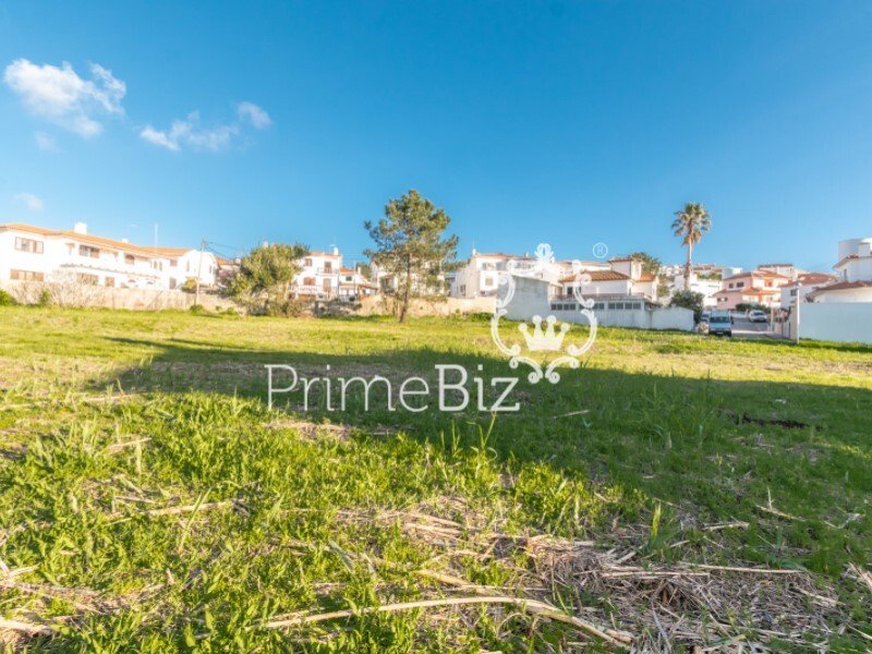  Land in Nazare, Portugal No. 107483