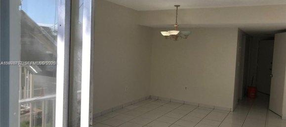 2 chambres propriété commerciale à louer à Miami, Miami-Dade, Florida, USA № 615140 9