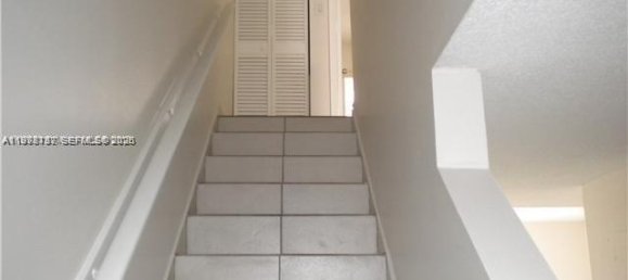 2 chambres propriété commerciale à louer à Miami, Miami-Dade, Florida, USA № 615140 4
