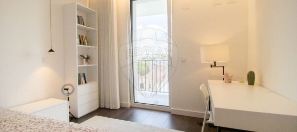 5 bedrooms House in Odivelas, Portugal No. 44101 30