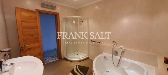 3 chambres Appartement à Sliema, Malta No. 6457 9