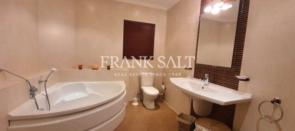 3 chambres Appartement à Sliema, Malta No. 6457 7