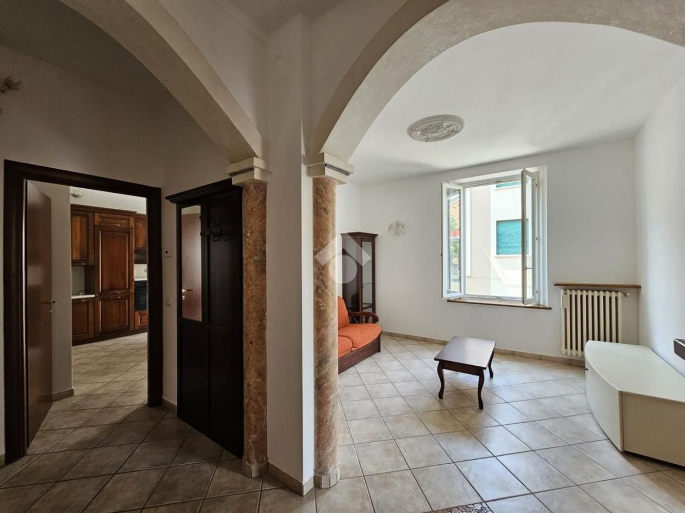 Квартира с 3 спальнями в Сальсомаджоре Терме, Италия № 312471