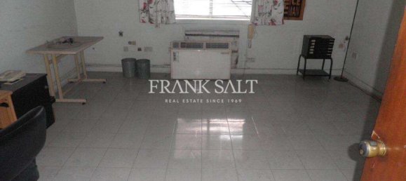 Офис 240м² в Марса, Мальта № 12877 2