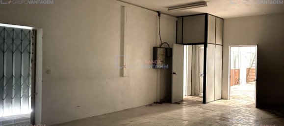 مستودع في Santa Maria da Feira, Portugal 1174متر مربع رقم 9368 15