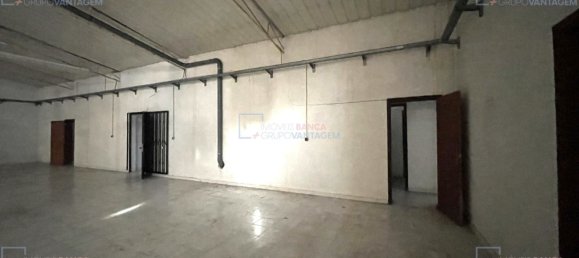 مستودع في Santa Maria da Feira, Portugal 1174متر مربع رقم 9368 12