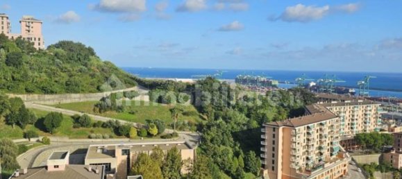 2 bedrooms Apartment in Genoa, Italy No. 352358 12