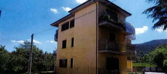 Квартира с 4 комнатами в Маджоне, Италия № 217701 8