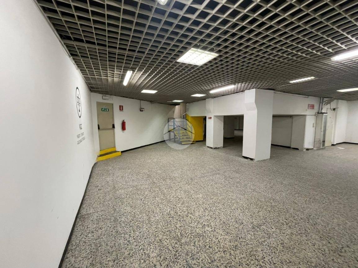 1130m² Warehouse in Bergamo, Italy No. 392834