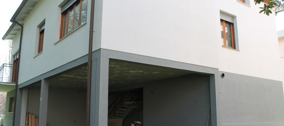 9 rooms Villa in Traversetolo, Italy No. 3540 4