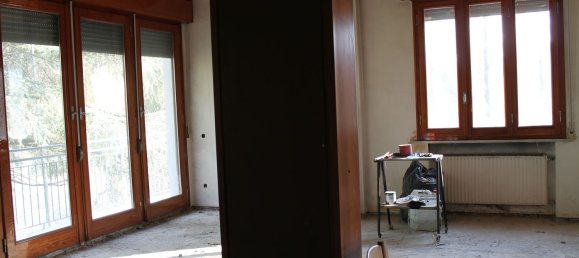 9 rooms Villa in Traversetolo, Italy No. 3540 16