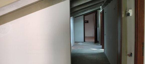 9 rooms Villa in Traversetolo, Italy No. 3540 24