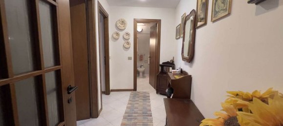 4 غرف نوم شقة في Rasura, Italy رقم 329715 11