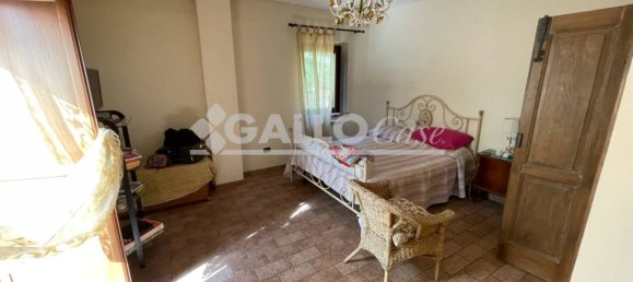 3 bedrooms Villa in Castrolibero, Italy No. 168854 34