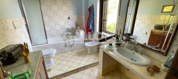 3 bedrooms Villa in Castrolibero, Italy No. 168854 26