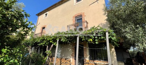 3 bedrooms Villa in Castrolibero, Italy No. 168854 3