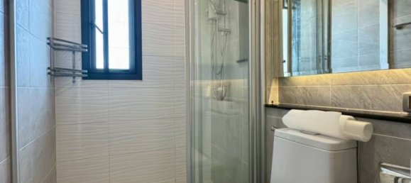 Moradia em banda T3 em Bang Kaeo, Thailand N.º 77931 11