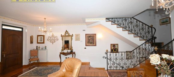 3 Schlafzimmer Haus in Spinetoli, Italy, Nr. 147396 3