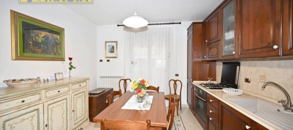3 Schlafzimmer Haus in Spinetoli, Italy, Nr. 147396 7