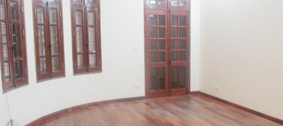 4 bedrooms House in Cau Giay, Vietnam No. 5166 6