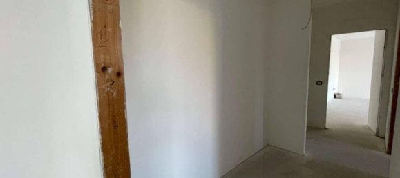 3-Zimmer Wohnung in Cartoceto, Italy, Nr. 140760 12