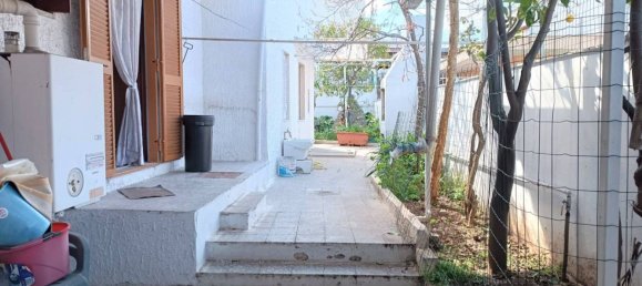 Casa de 2 dormitorios en Bari, Italy No. 68270 26