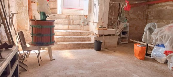 Casa de 2 dormitorios en Bari, Italy No. 68270 39