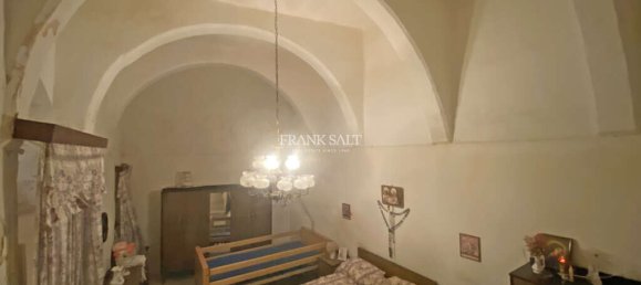 Дом с 2 спальнями в Корми, Мальта № 1554 4