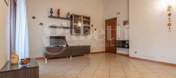 7 bedrooms Apartment in Pordenone, Italy No. 325626 9