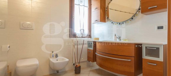 7 bedrooms Apartment in Pordenone, Italy No. 325626 23