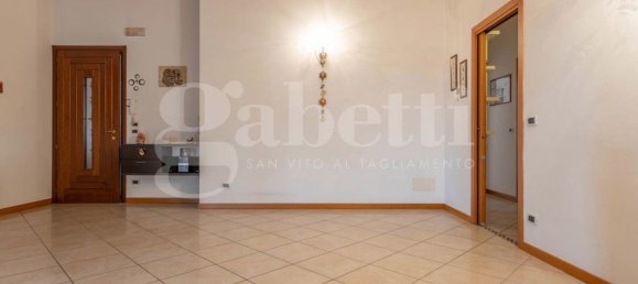 7 bedrooms Apartment in Pordenone, Italy No. 325626 8
