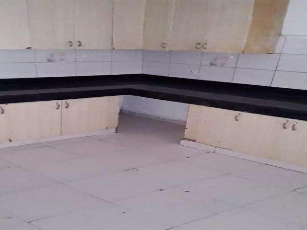 2 bedrooms House in Noida, India No. 67801