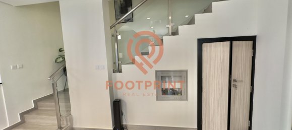 3 bedrooms Townhouse in Dubai, UAE No. 23742 15