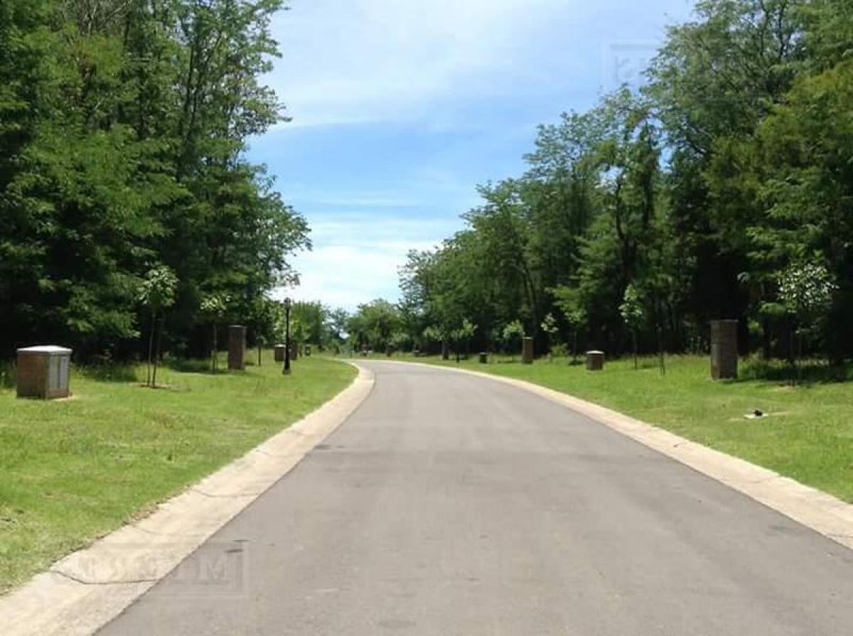  Land in Escobar, Argentina No. 112255