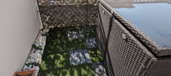 Apartamento de 3 dormitorios en Trappes, France No. 331753 2