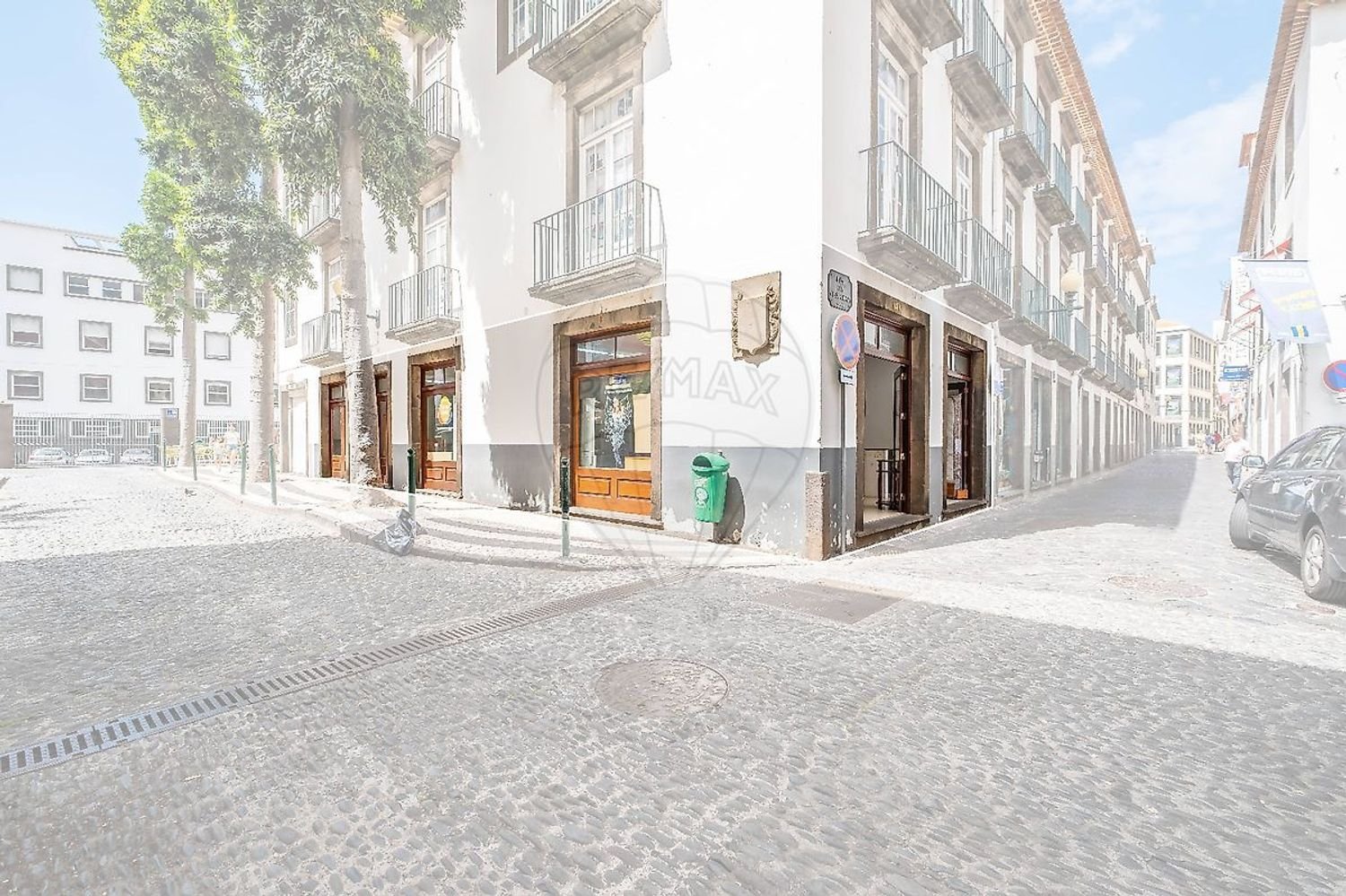 219m² Warehouse in Funchal, Portugal No. 92642