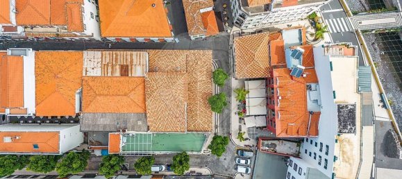 219m² Warehouse in Funchal, Portugal No. 92642 24