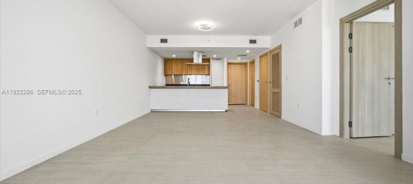 1 bedroom Commercial property for sale in Miami, Miami-Dade, Florida, USA № 614777 21