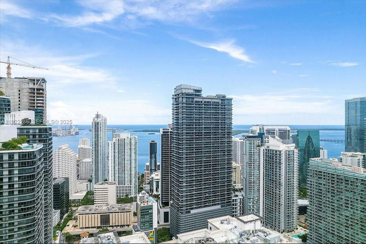 1 bedroom Commercial property for sale in Miami, Miami-Dade, Florida, USA № 614777
