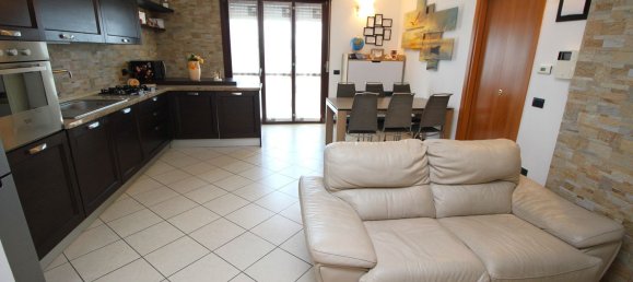 2غرفة شقة في Castellanza, Italy رقم 301099 2