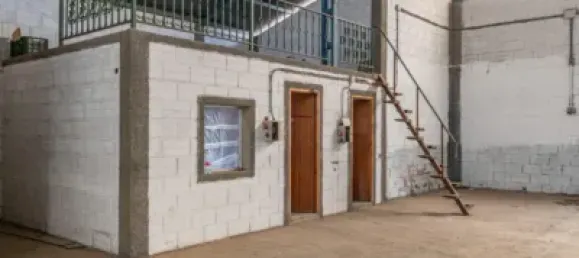  مستودع في Jun, Spain 240متر مربع رقم 181238 4