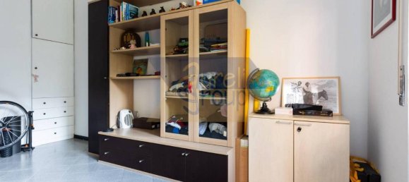 3 rooms Apartment in Rome, Italy No. 133523 21