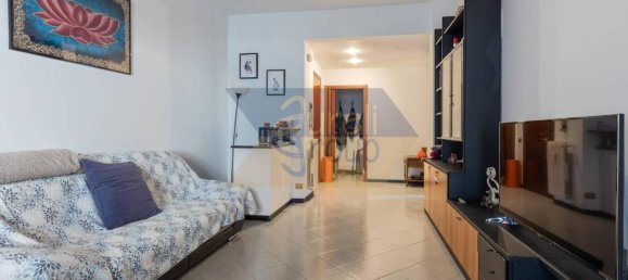 3 rooms Apartment in Rome, Italy No. 133523 8