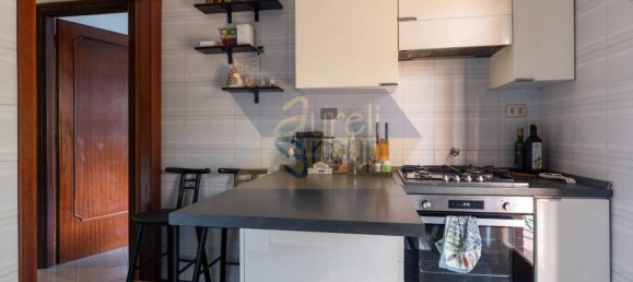 3 rooms Apartment in Rome, Italy No. 133523 14