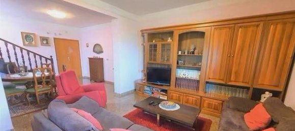 10غرفة منزل في Maltignano, Italy رقم 175327 8